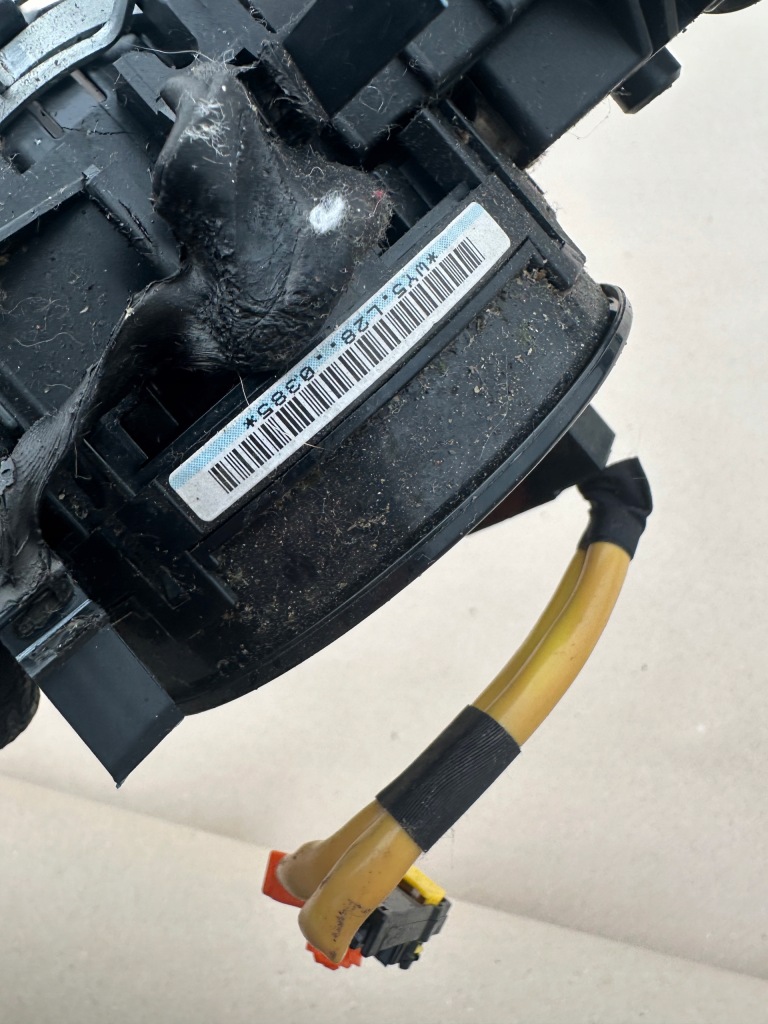 Toyota land cruiser 150 лента подушка безопасности датчик kąta поворота 55406-60360 Недорого