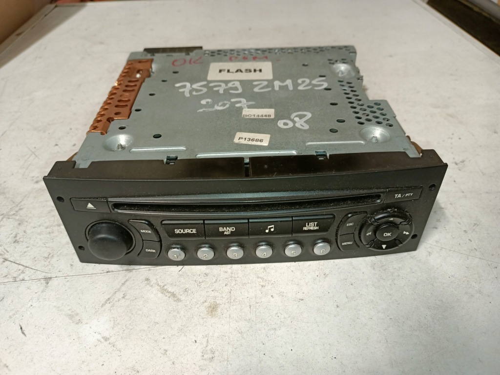 фото №1, Радіо peugeot 307 96643697xt