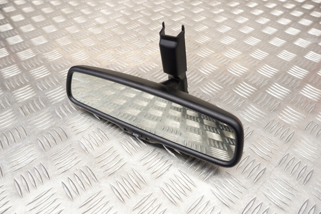 фото №9, Зеркало внутреннее toyota auris _e18_ 878100w810 1.8l hybrid 73kw 2014