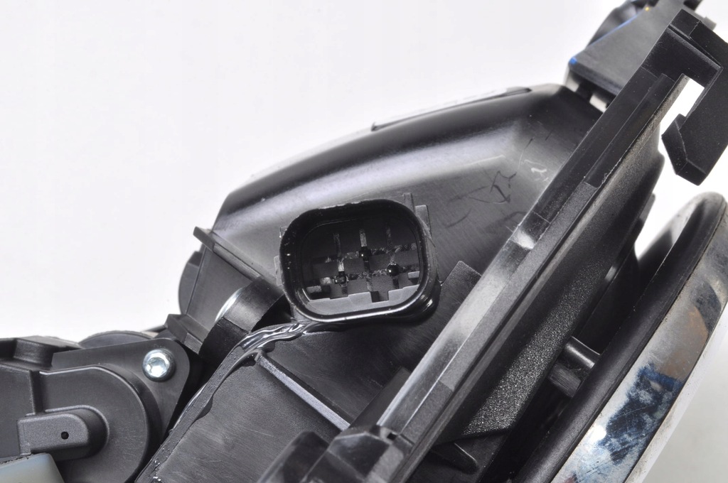 фото №7, Mercedes eqb x243 ручка крышки багажника a0997504800