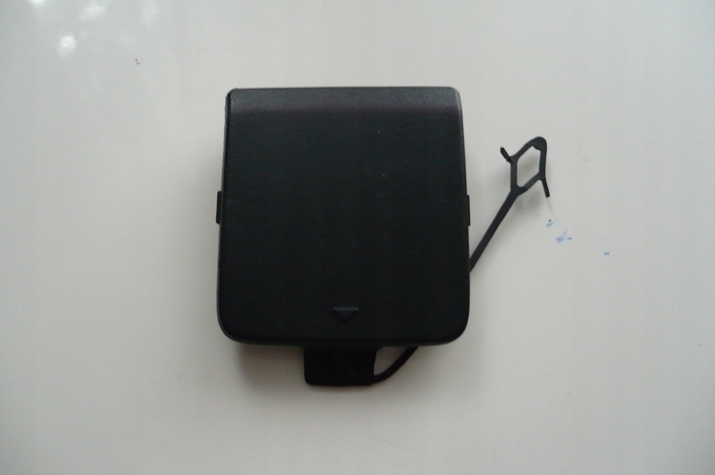 фото №1, Bmw x1 e84 заглушка фаркоп бампер перед ogyginał