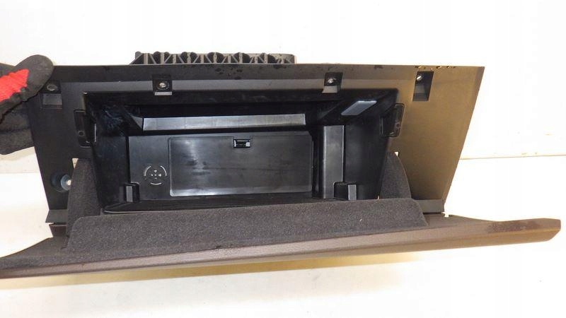 Бардачок правий пасажира накладка під  консоль bmw x1 f48 9359327 Зі Шроту