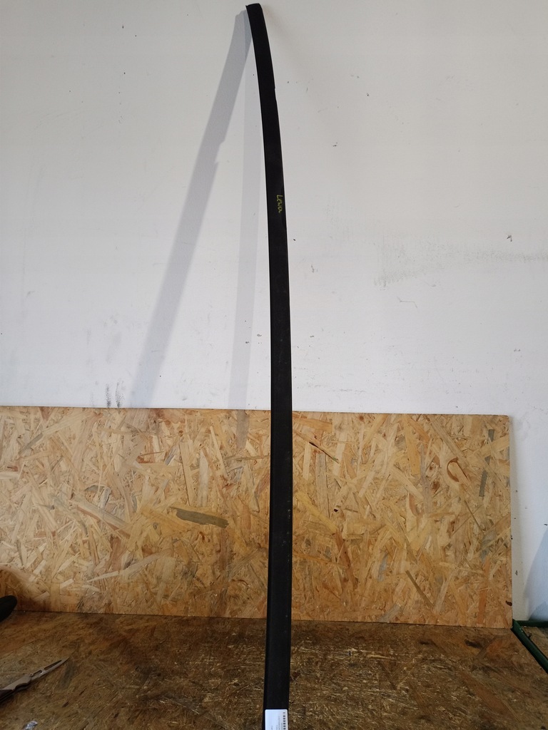 фото №1, Молдинг дахова права citroen c2 1.1