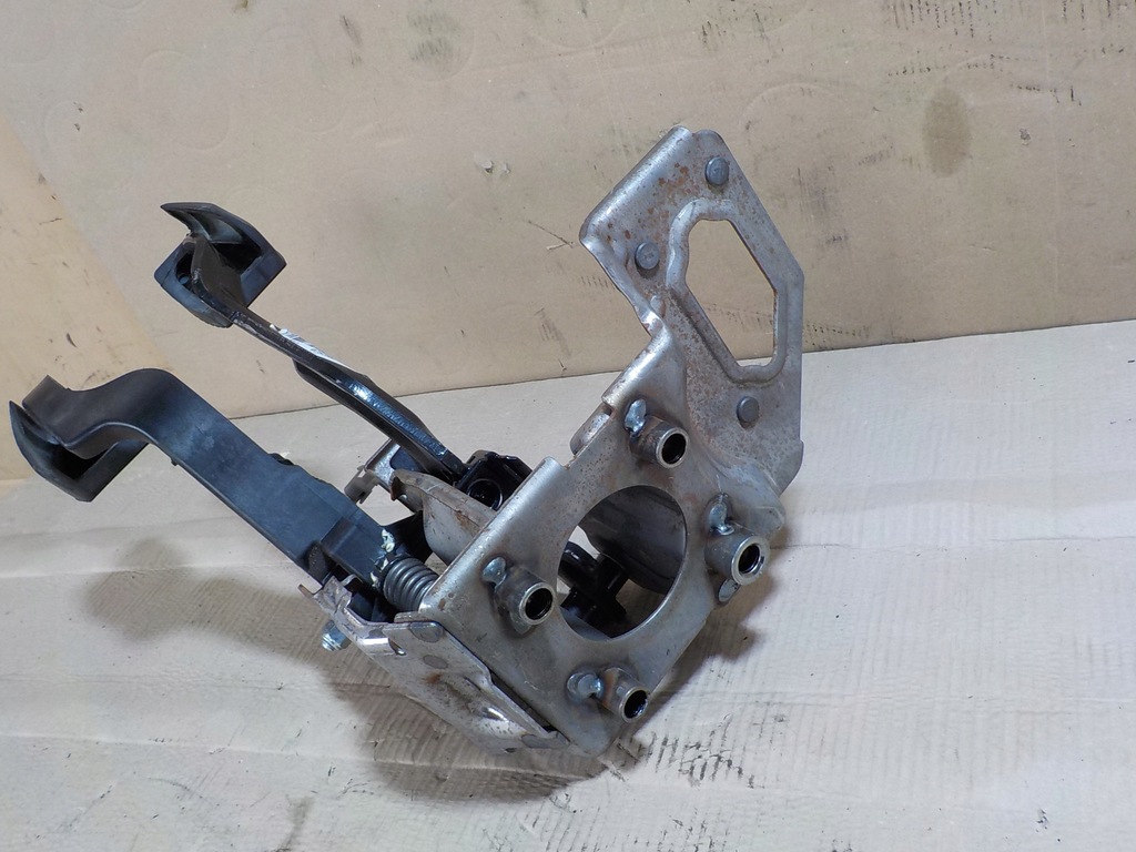 фото №5, Citroen ds3 педали сцепления 9683756680 1.6 ehdi