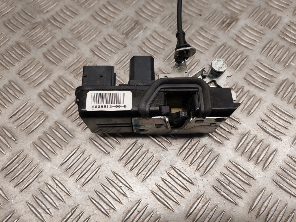 Tesla model s 600891300b перед сторона левая замки Недорого