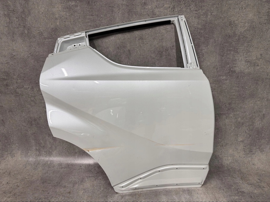 фото №1, Дверь правое задняя toyota c-hr 16-