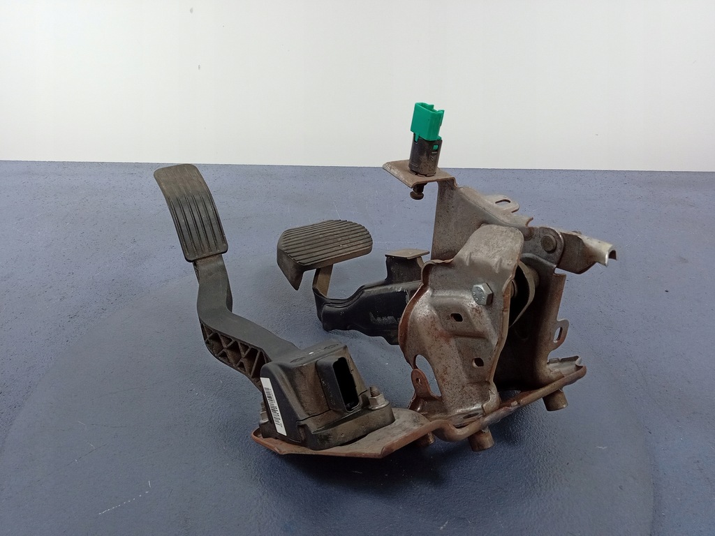 фото №6, Citroen c4 i педали газа тормоза автоматическая коробка передач