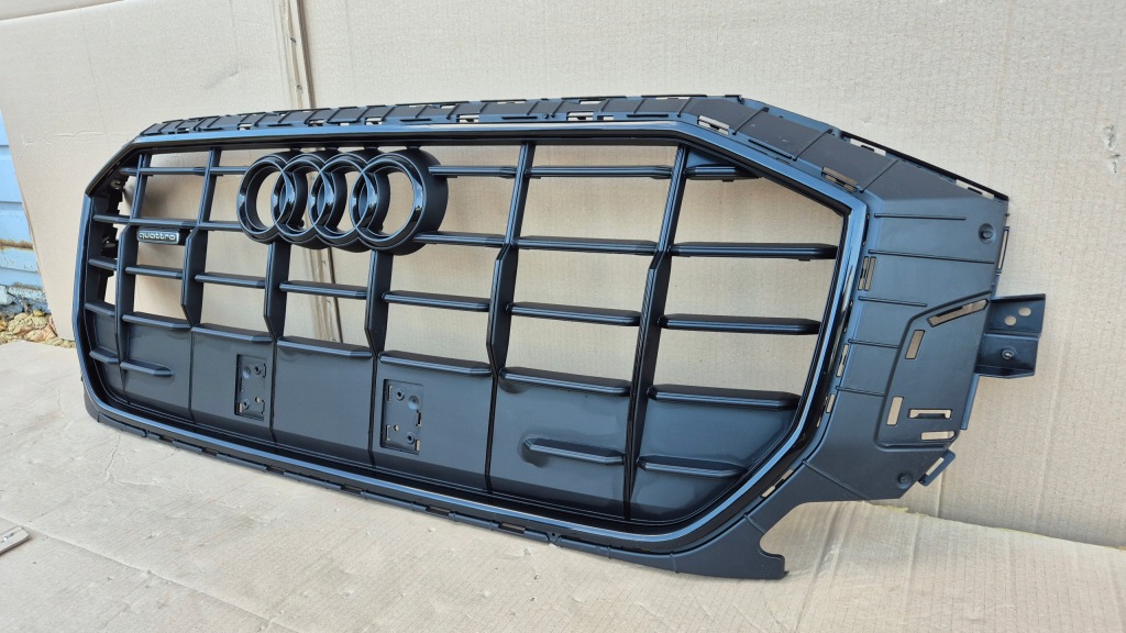 Решётка  радиатора решётка радиатора audi q8 4m8 полный чёрный оригинальный номер 4m8853651al am bb новая !! Цена