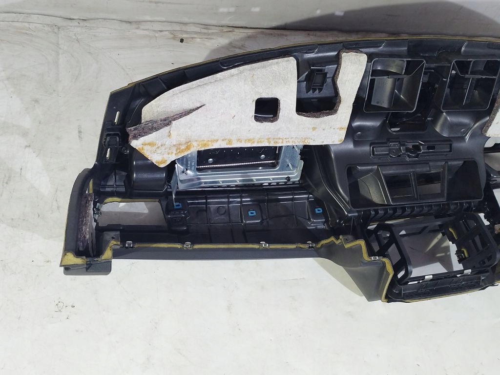 фото №9, Bmw 3 e90 e91 консоль приборная панель приборная navi 9120325