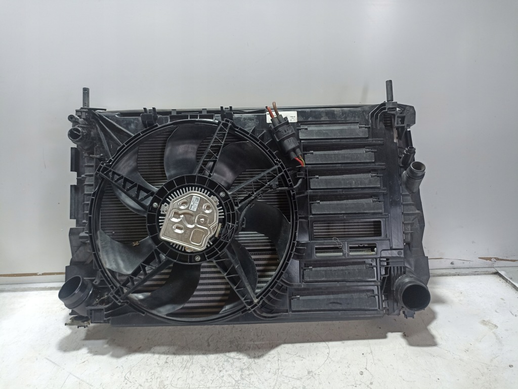 Mini cooper f55 f56 f57 радиатор радиатор 2.0 i 9271204 7617598 8645800 Киев