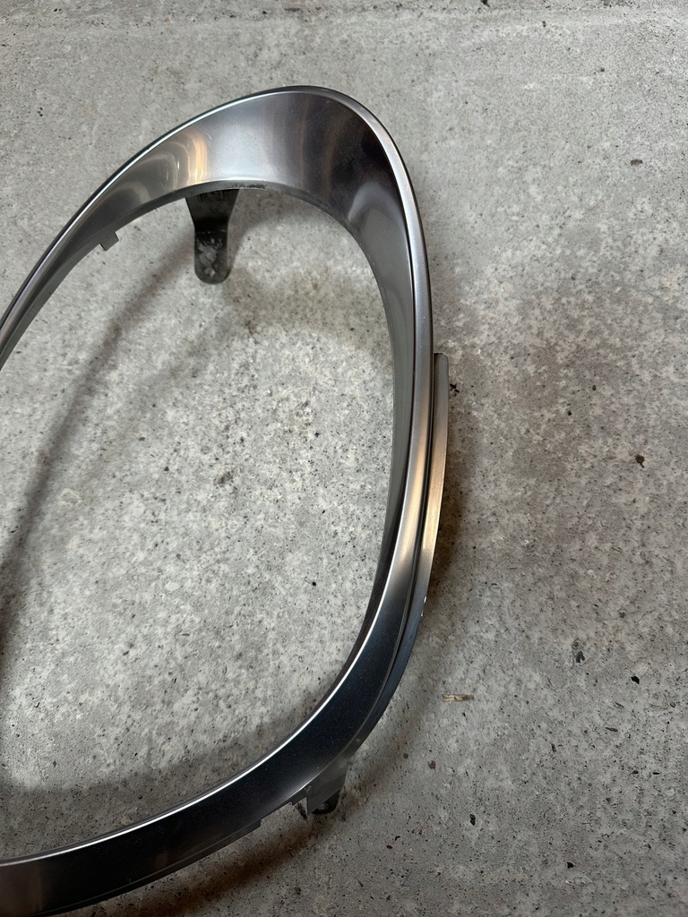 фото №3, Рамка лампи alfa romeo mito