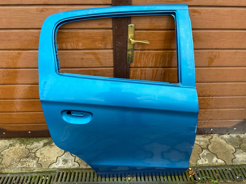 фото №1, Дверь правое задние задняя mitsubishi space star 2 ii