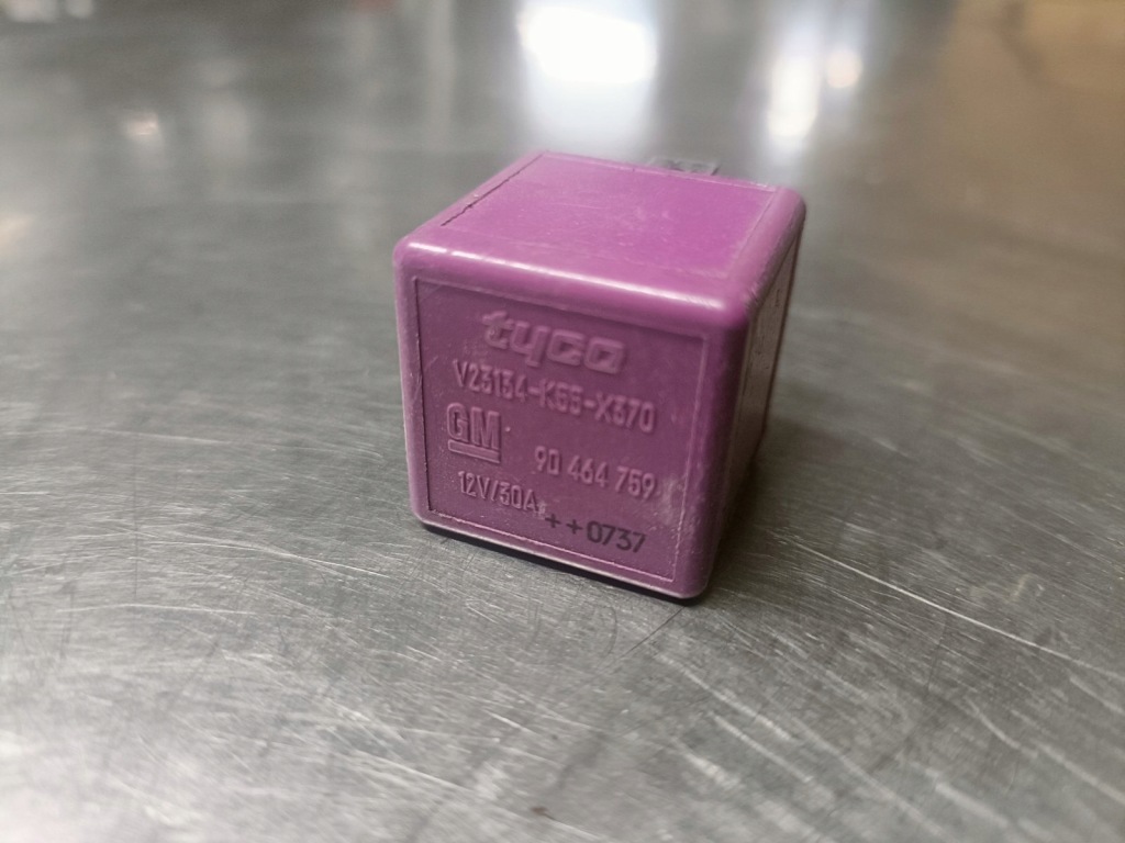 фото №1, Реле tyco 12v 30a 90464759