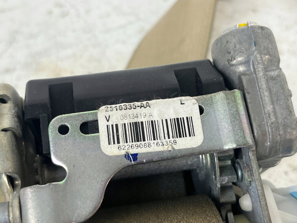 Передній ремінь безпеки ліва сторона tesla model x 2516335aa Зі Шроту