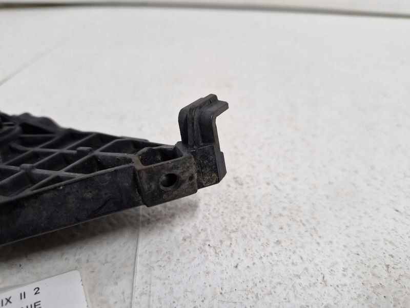 фото №6, Toyota matrix ii 2 направляющая кронштейн кронштейн бампера левый задняя 52156-02090