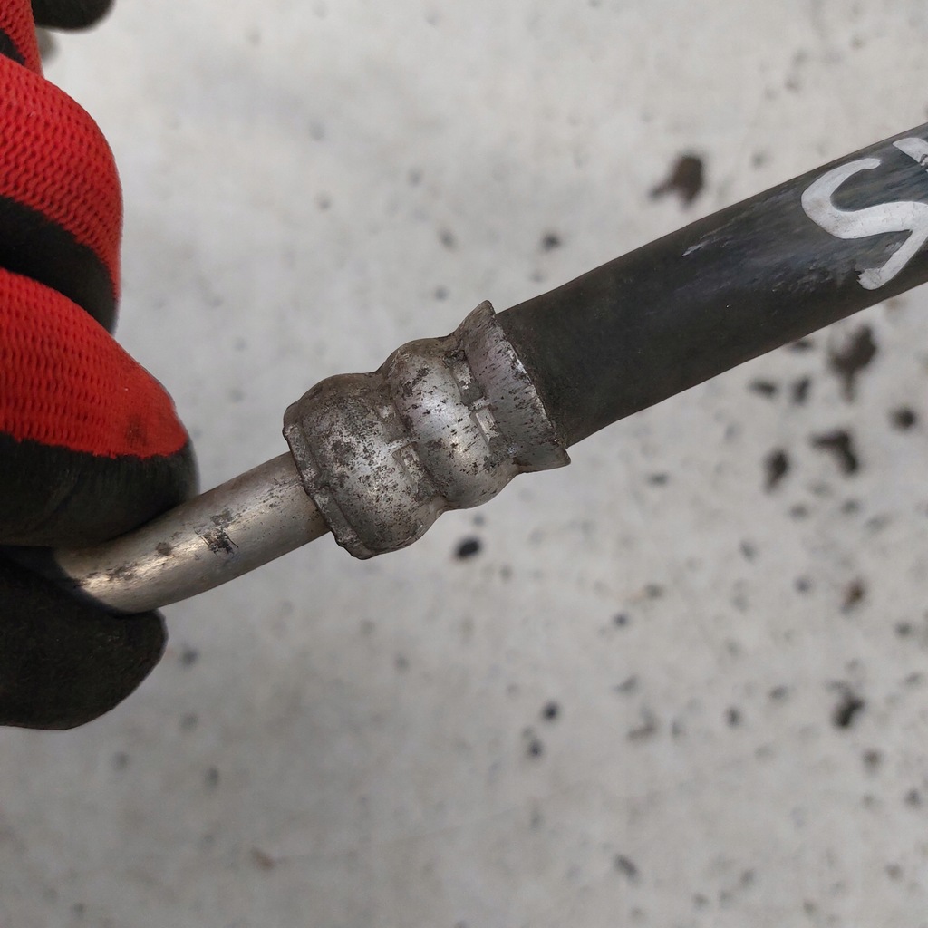 фото №13, Suzuki swift mk6 шланг кондиціонера bridgestone