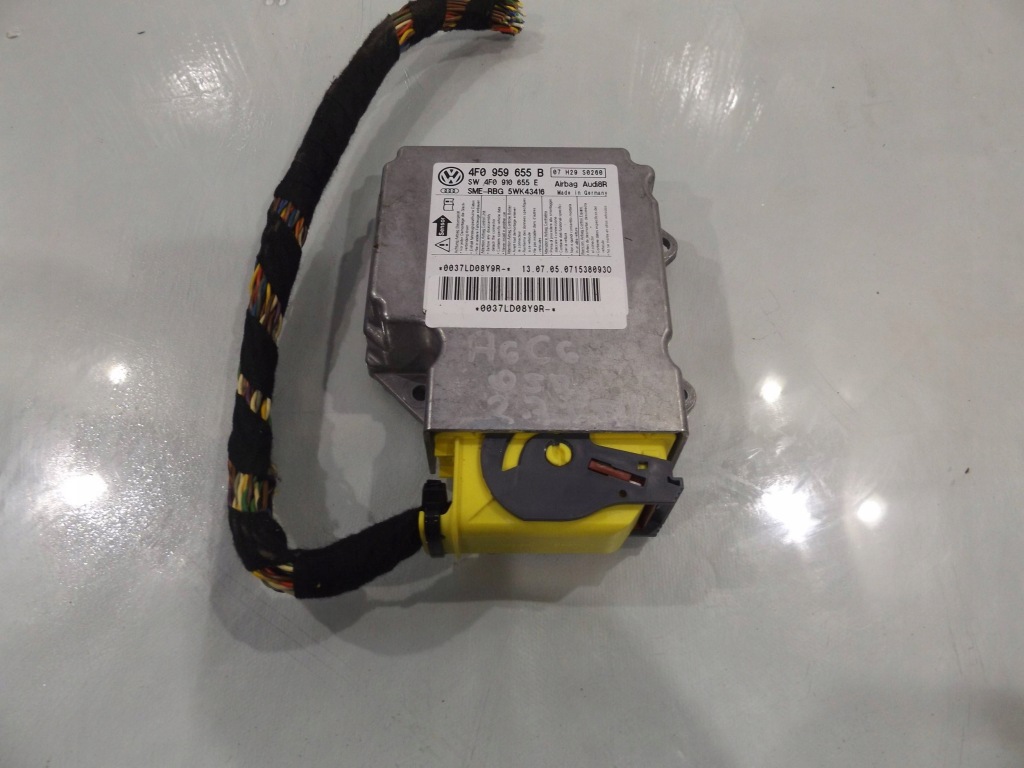 фото №1, Audi a6 s6 c6 4f 2006 блок управления / модуль подушка безопасности