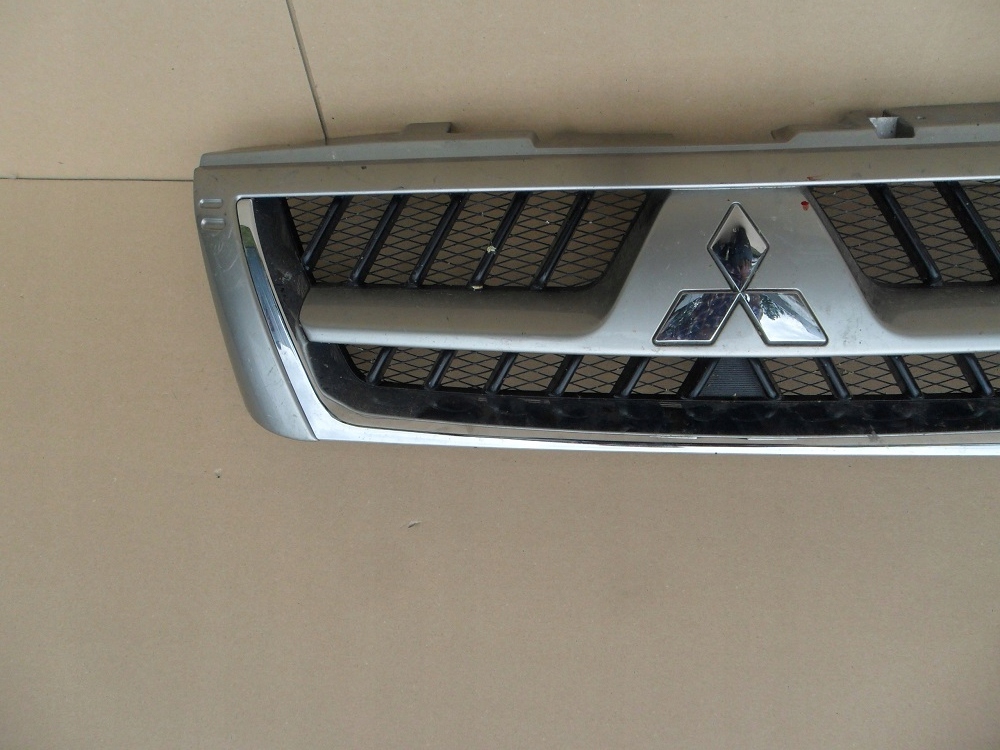 фото №7, Mitsubishi pajero v80 2009 2010 решітка радіатора радіатора