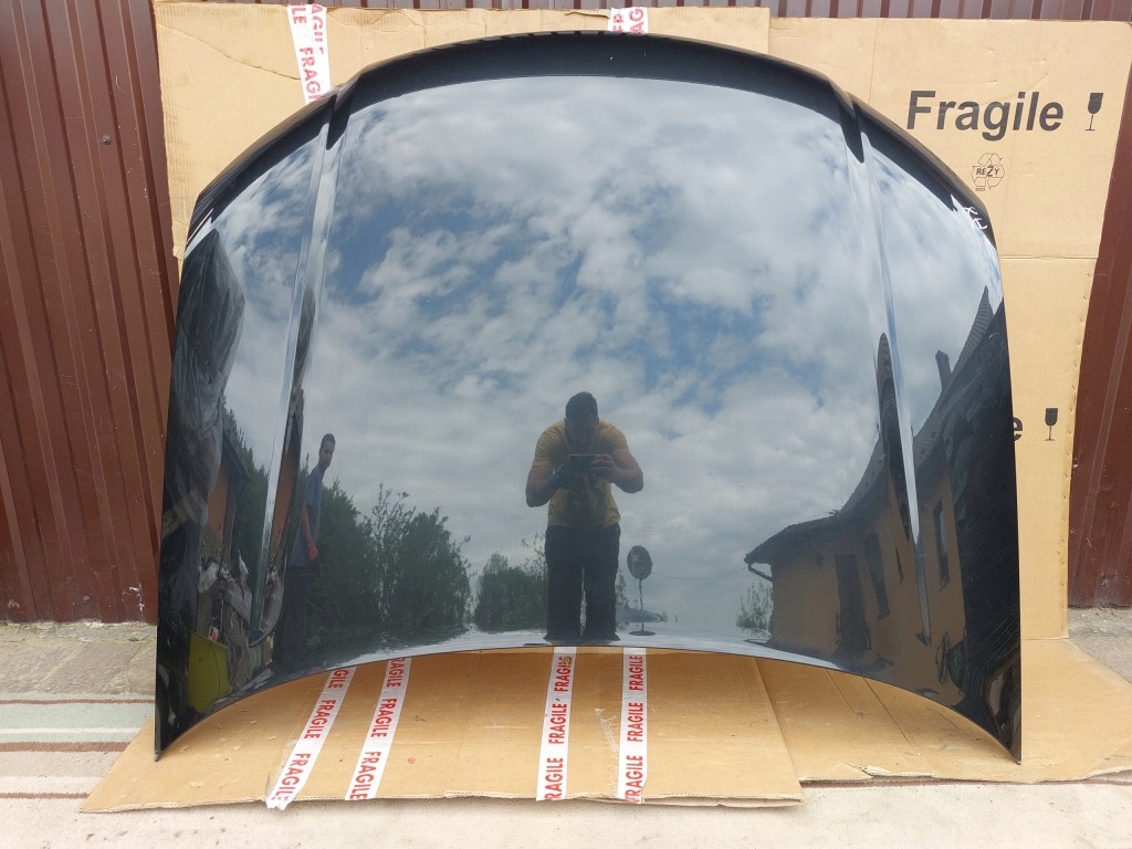 фото №1, Капот audi a8 d3 малый решётка радиатора 03r czarna