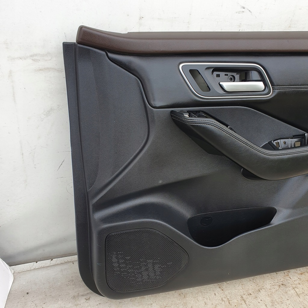 фото №6, Обивка дверь правый перед nissan x-trail t33