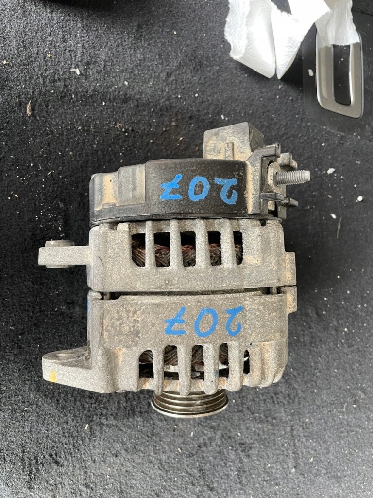 Купити Mercedes 2.0 d генератор a0009063903