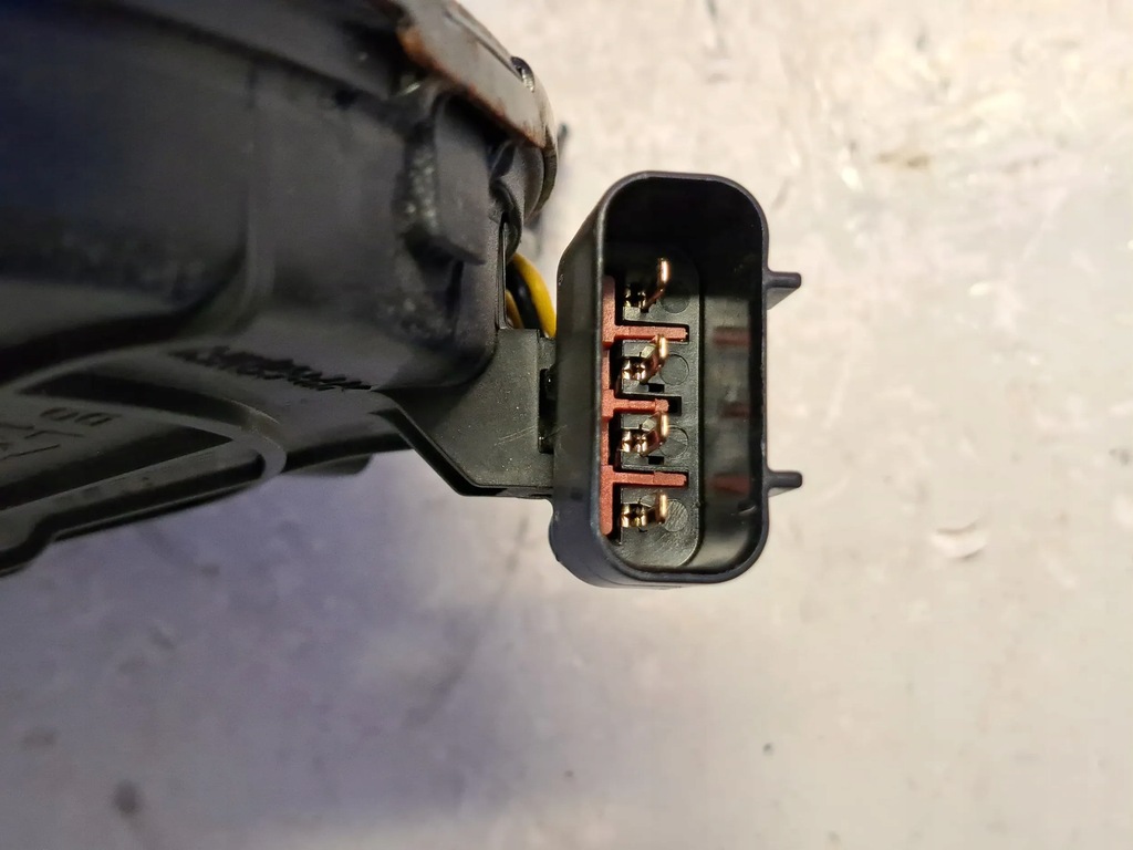 фото №5, Jaguar xe 2017 динаміки