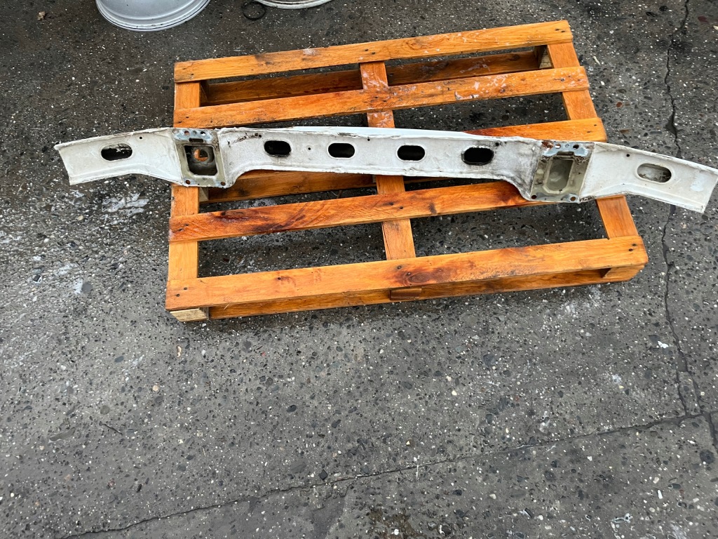 Mercedes sprinter w906 315 2.2 cdi przedlift балка бампера перед передня Доставка