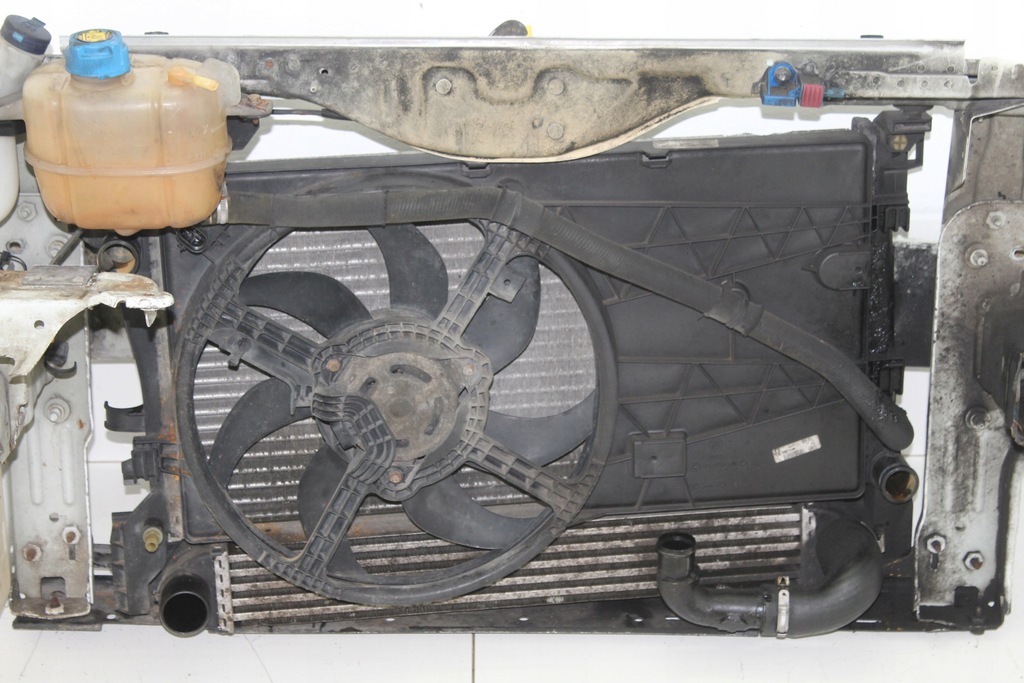 фото №8, Pas перед передний peugeot bipper 07-12r 1.3 hdi