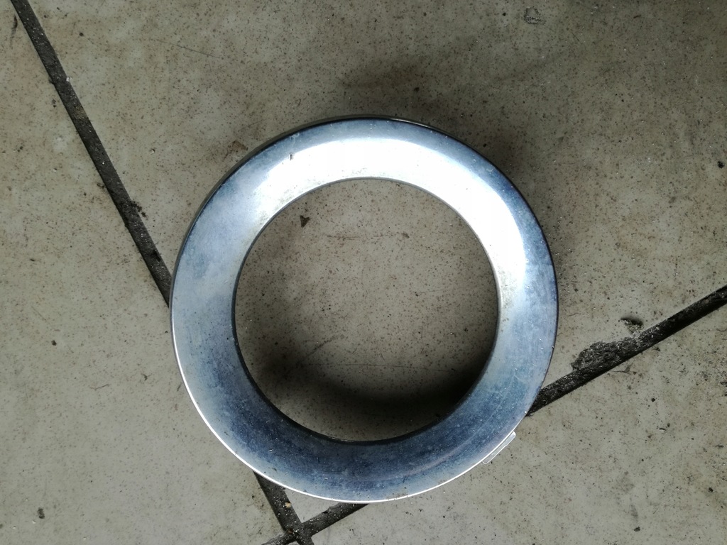 фото №7, Subaru forester iii 2008 - 2011 rok рамка противотуманной фары