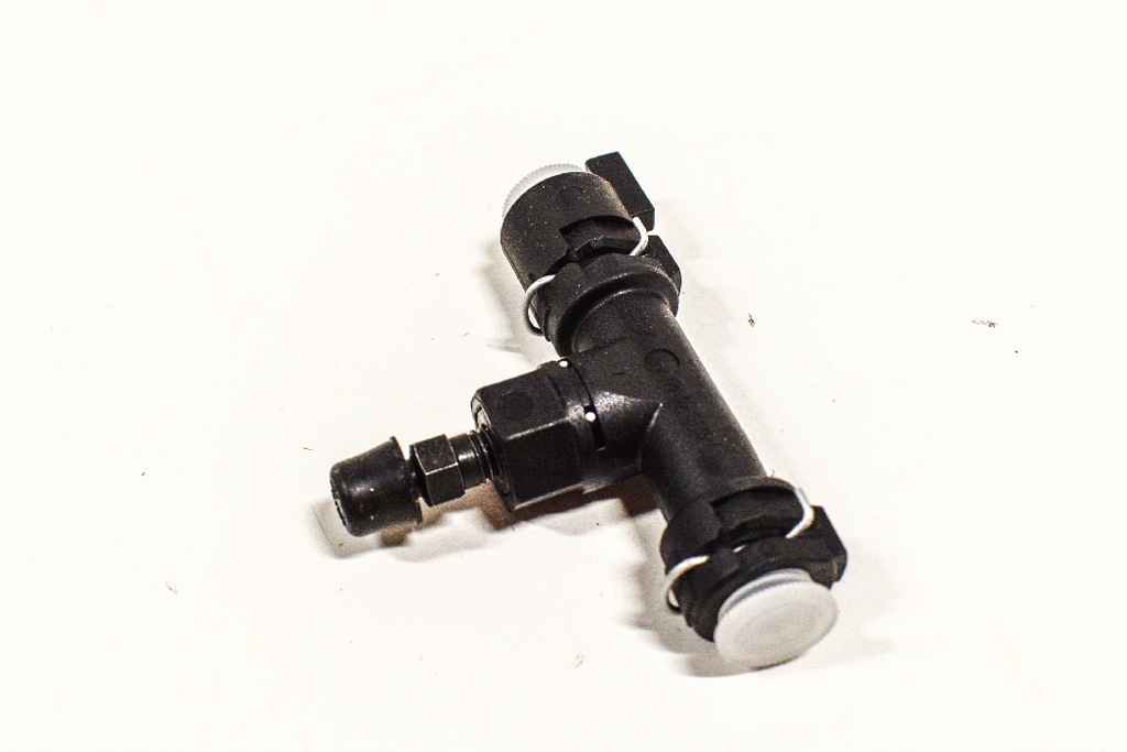 фото №9, Оригінальний номер vag відповітрювач циліндра зчеплення vw golf 98-