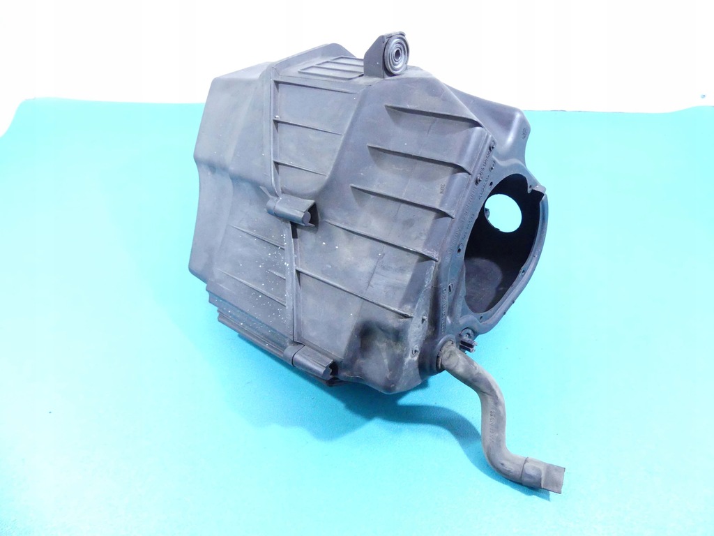 фото №1, Корпус фильтра воздуха audi a8 d3 4.0 tdi