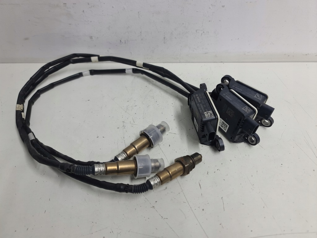 фото №1, Датчик лямбда-зонд nox vw t6 05l906261f