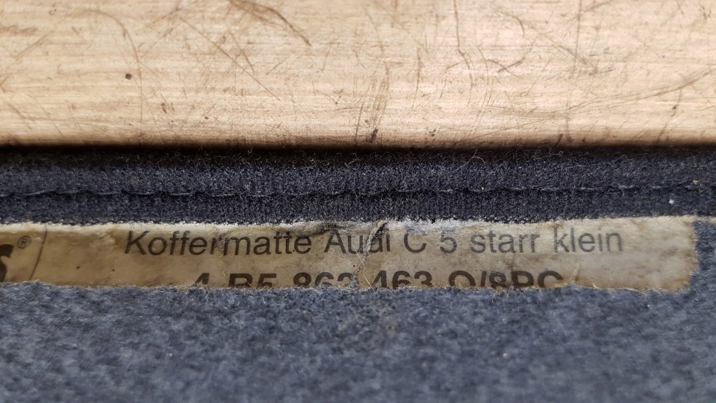 фото №3, Обшивка багажника audi a6 c5 sedan