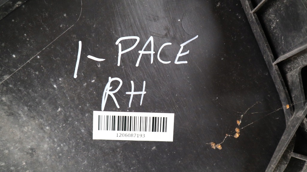 фото №9, Jaguar i-pace x590 крила правий перед