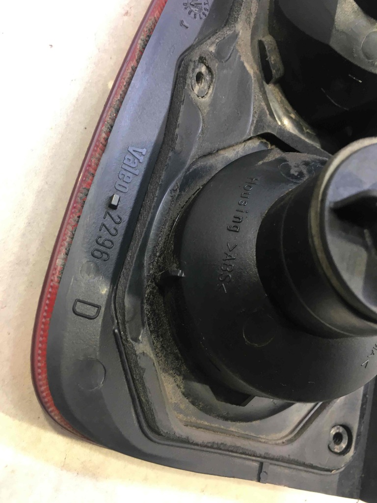 фото №10, Лампа правий задня land rover freelander amr4003