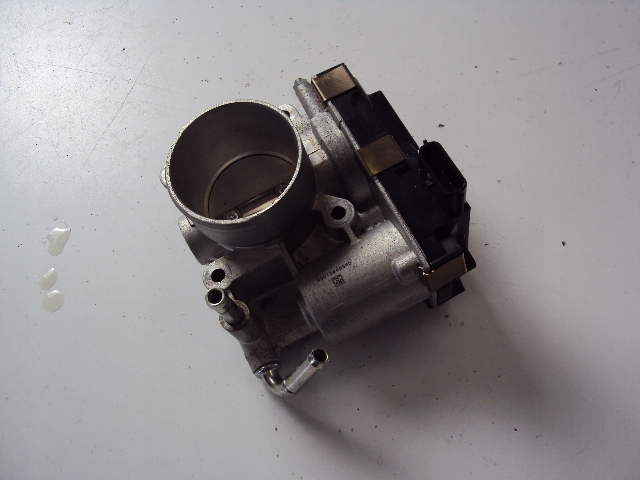 фото №1, Дроссельная заслонка renault clio v hb 1.6 гибрид 19-