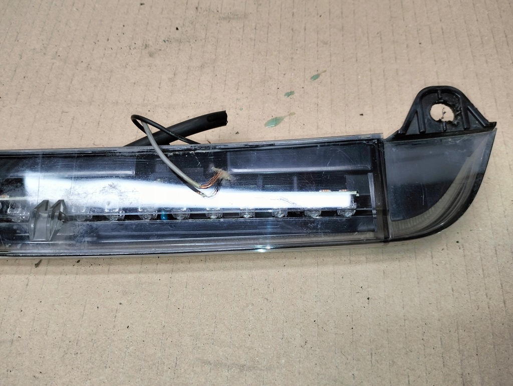 фото №9, Лампа третий свет стоп крышки задняя mitsubishi grandis 2003-