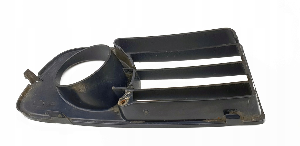 фото №11, Mitsubishi carisma решітка бампер перед передній протитуманна фара галогенна права