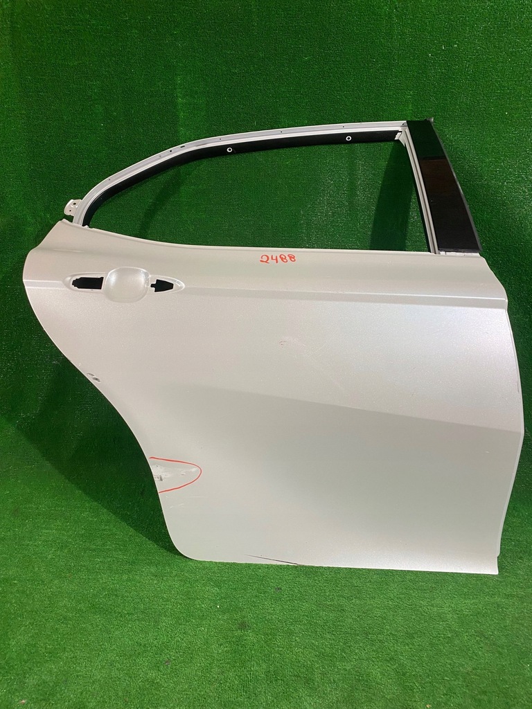 фото №1, Дверь задние правое правый задняя toyota camry viii