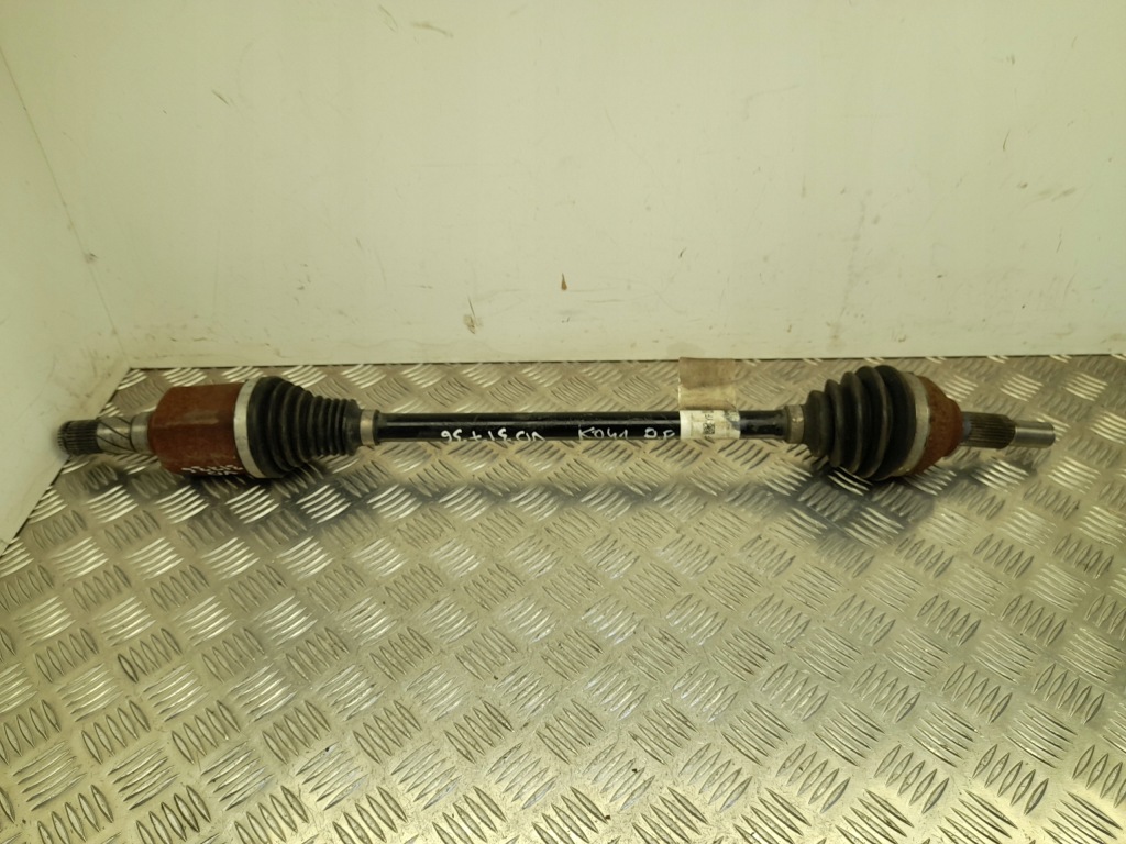 Привідний вал привідна передня tesla y Ціна