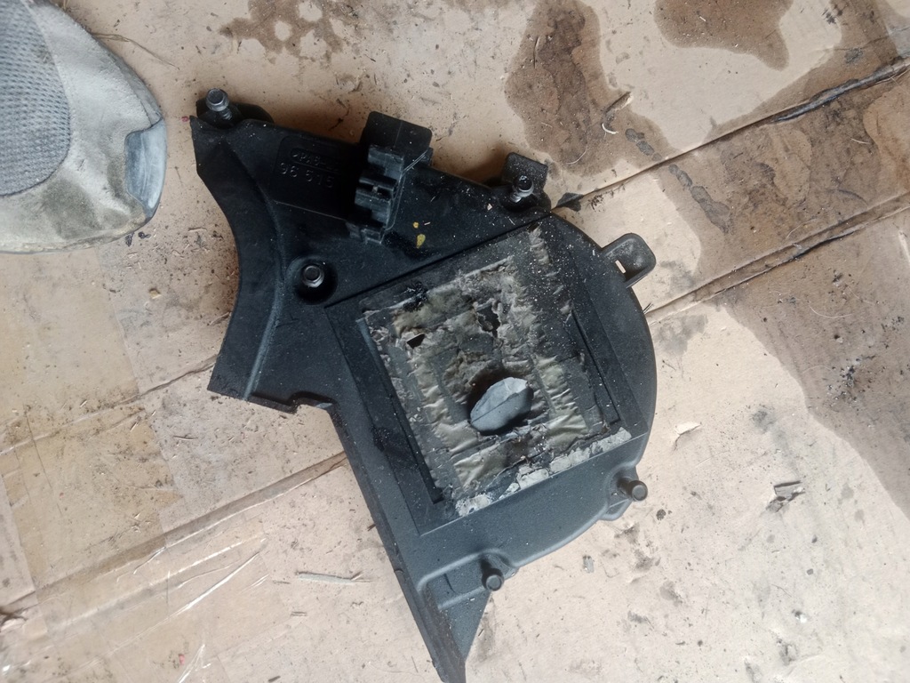 фото №6, Корпус розподільного валу peugeot 5008 1.6 hdi комплект