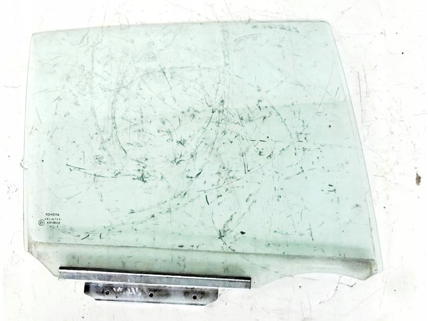 фото №1, Скло задня права двері toyota yaris i 5 двері 1999-2005 rok