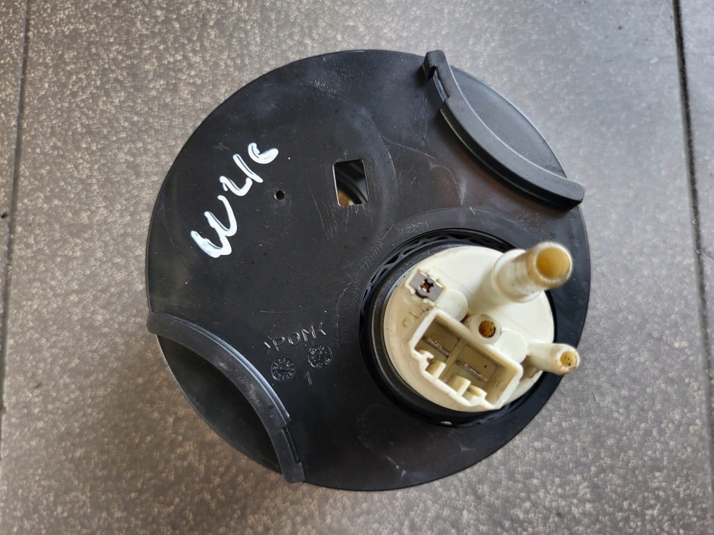 Купити Насос помпа пального mercedes cl w216 5.5