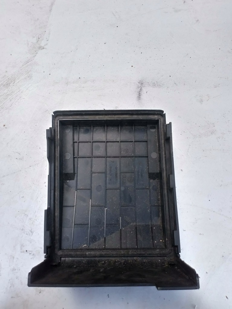 фото №1, Vw eos коробка предохранителей 1k0937124