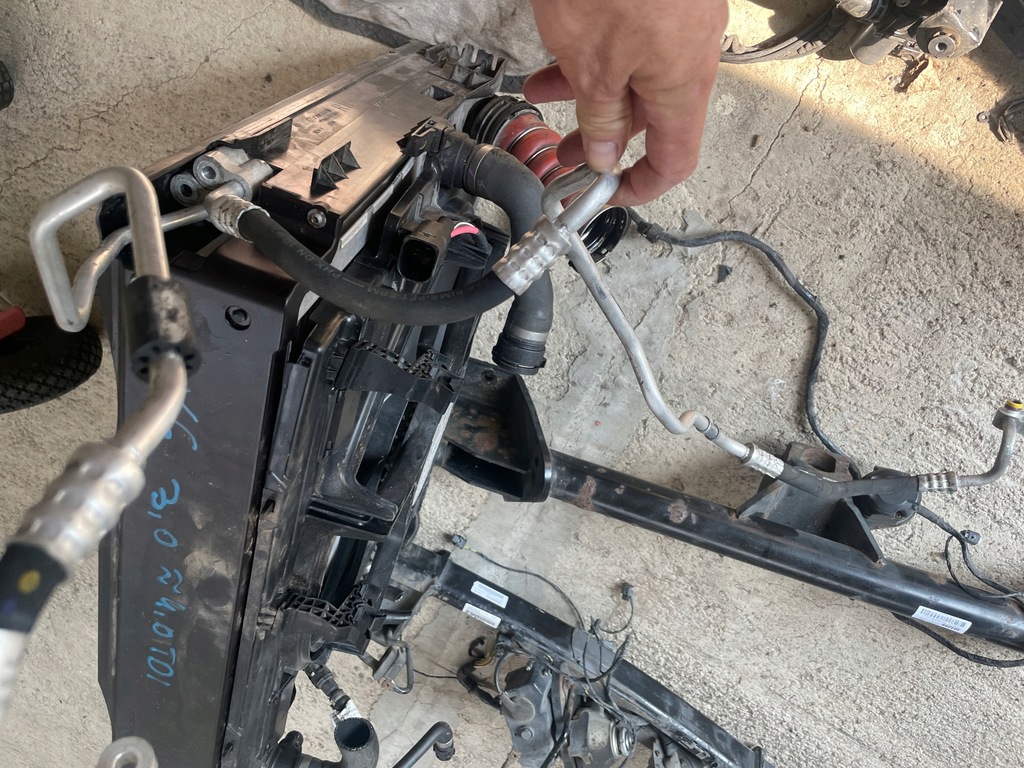 фото №16, Kompletny перед bmw x6 e71 lift белый a96 дизель