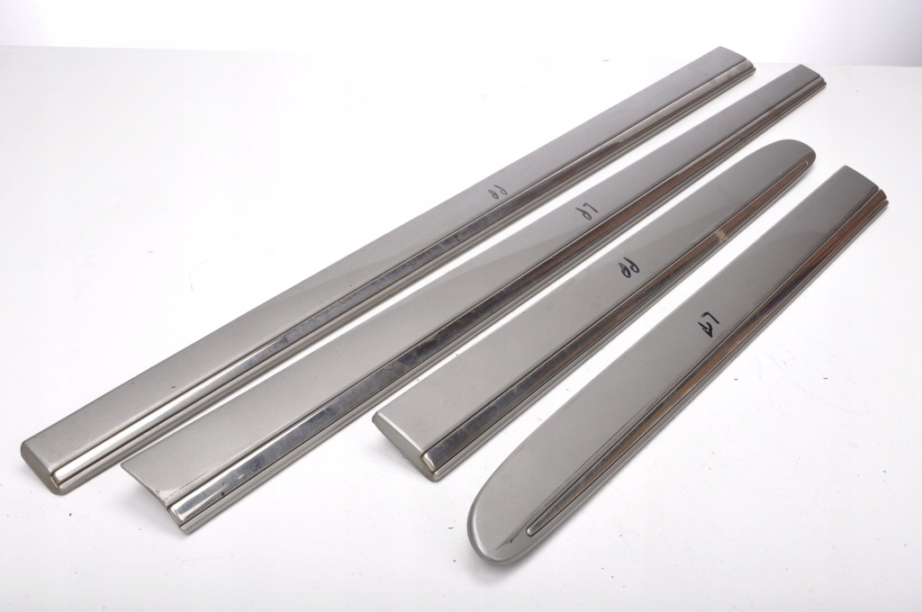 фото №1, Mercedes klasa e w211 2002 накладки комплект