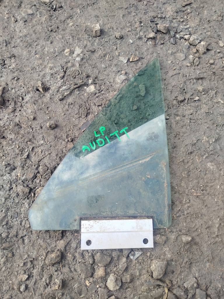 Купити Скло двері лівий перед audi tt