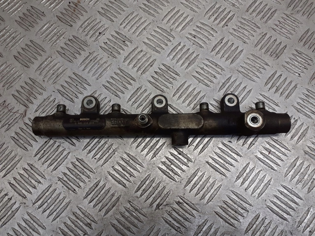 фото №1, Молдинг упорскування peugeot 206 0445214019