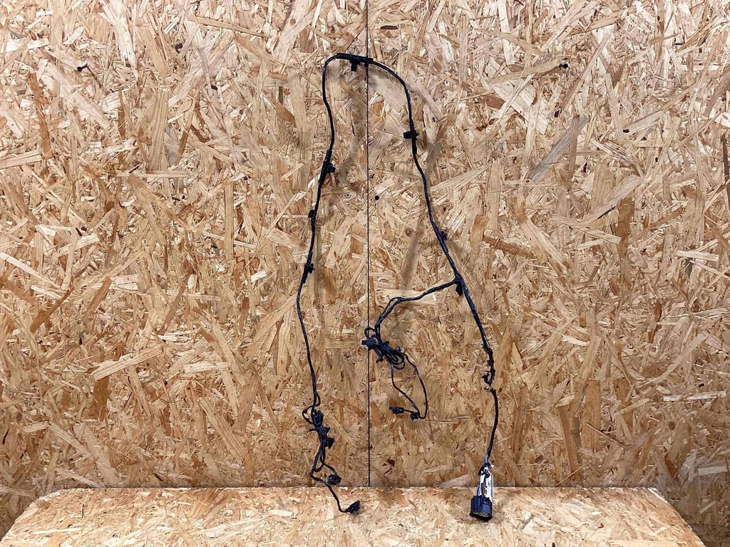 фото №1, Nowa оригинальная балка усилитель бампера заднего discovery sport lr137638