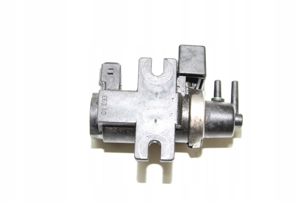 фото №4, Клапан вакуумa 2247906 bmw e46 320d 136km m47